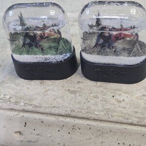 Harry Potter Snow Globe Quidditch 3 Inch Tall TM WBEI Plastic Lot Of 2